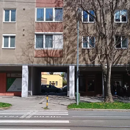 M55 Апартаменты Оломоуц